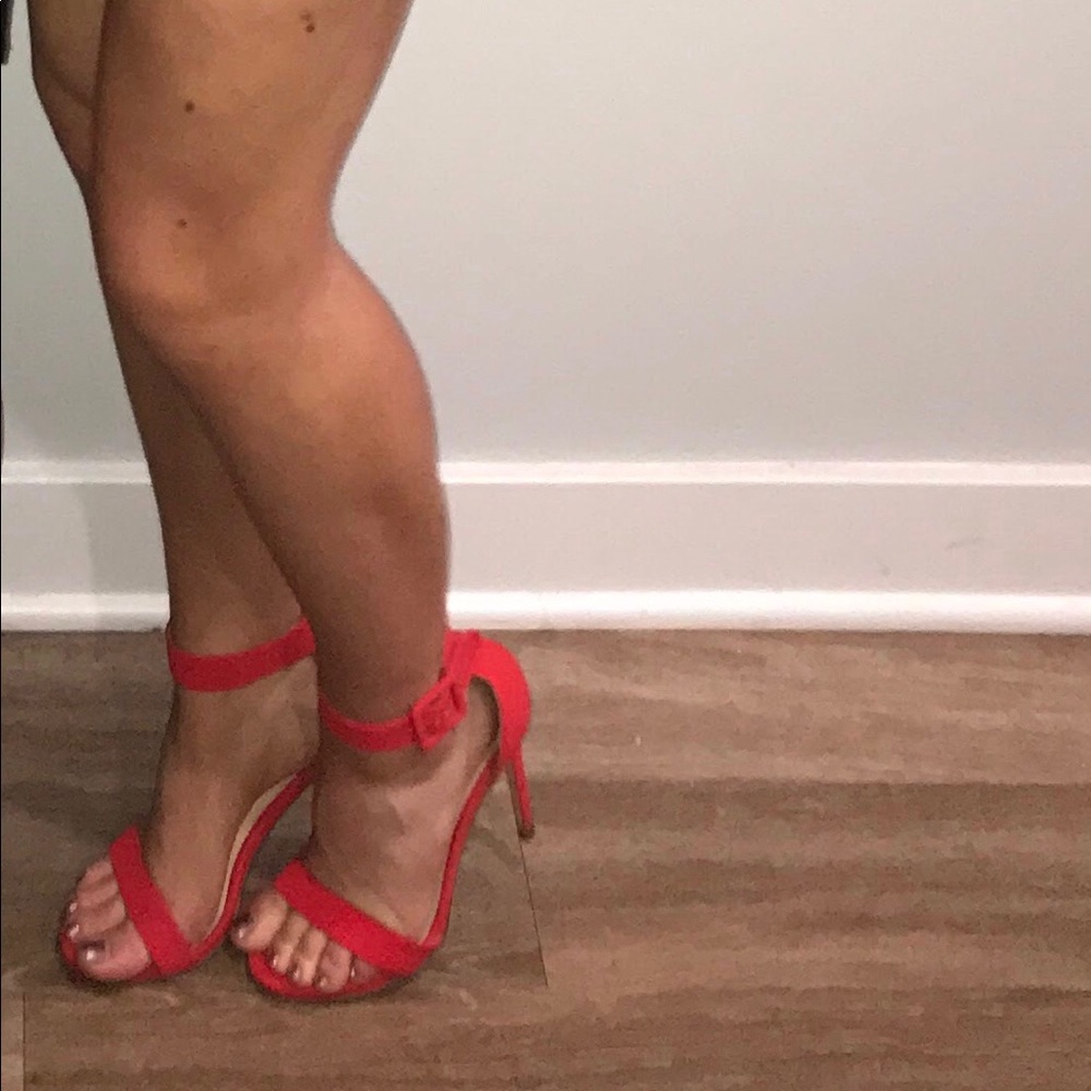Olivia Jaymes red ankle cuff stilettos - size 6.5